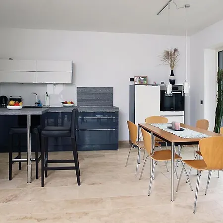 Luxus Zwischen Und Cospudener Apartment